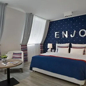 4* Ξενοδοχείο Estilo Fashion